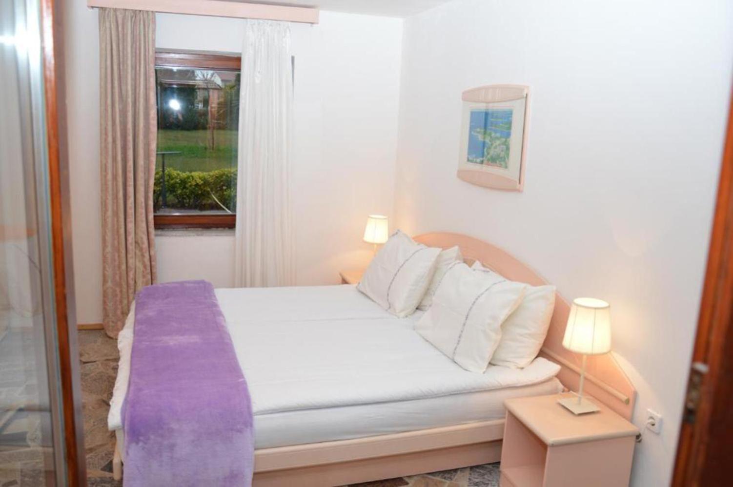 Apartments Aurelia Нова-Вас Экстерьер фото